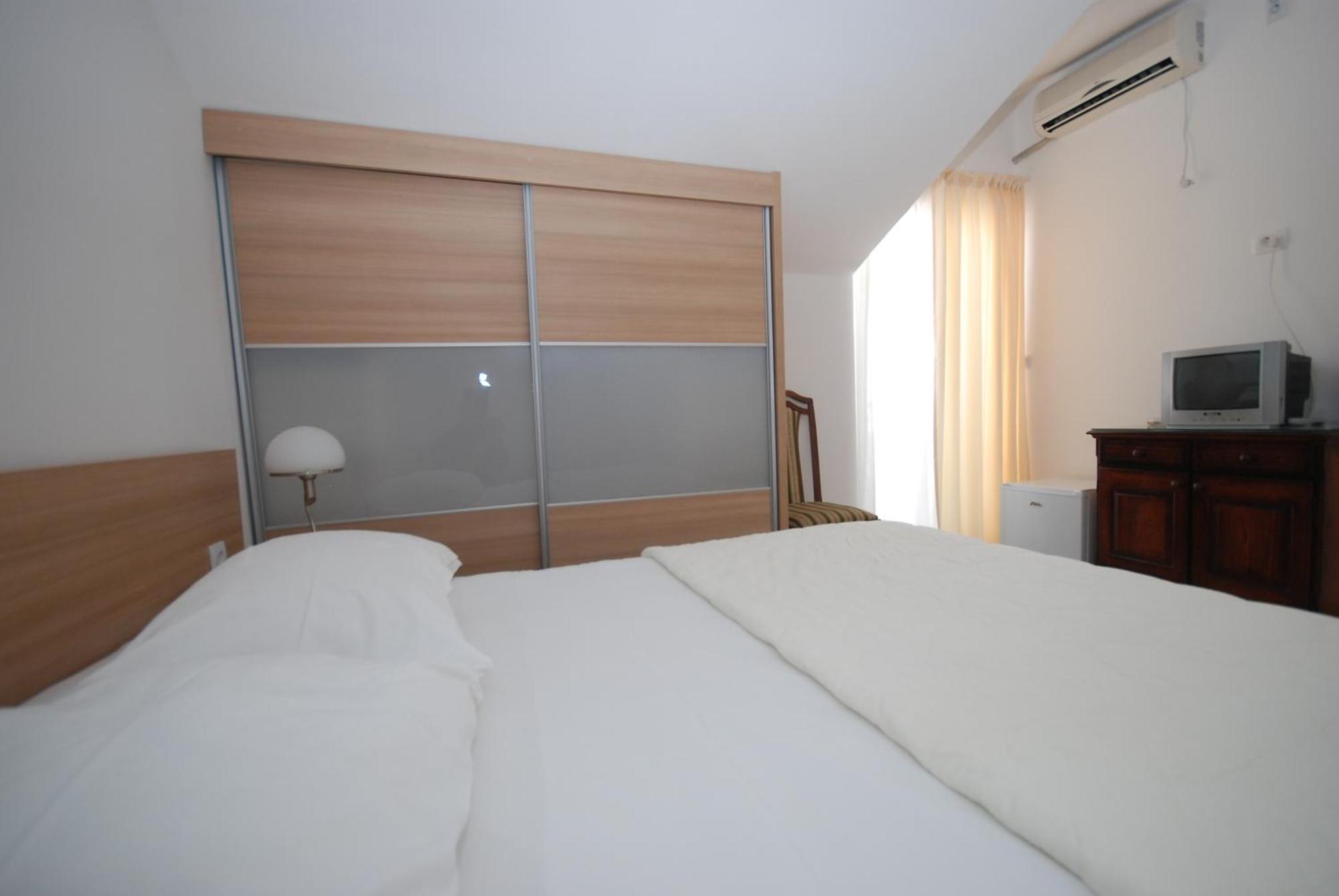 Hotel Pansion Anita Budva Pokoj fotografie